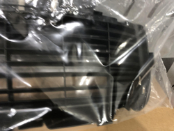 Решетка бампера Peugeot 3008 1 Новая Оригинал 742295