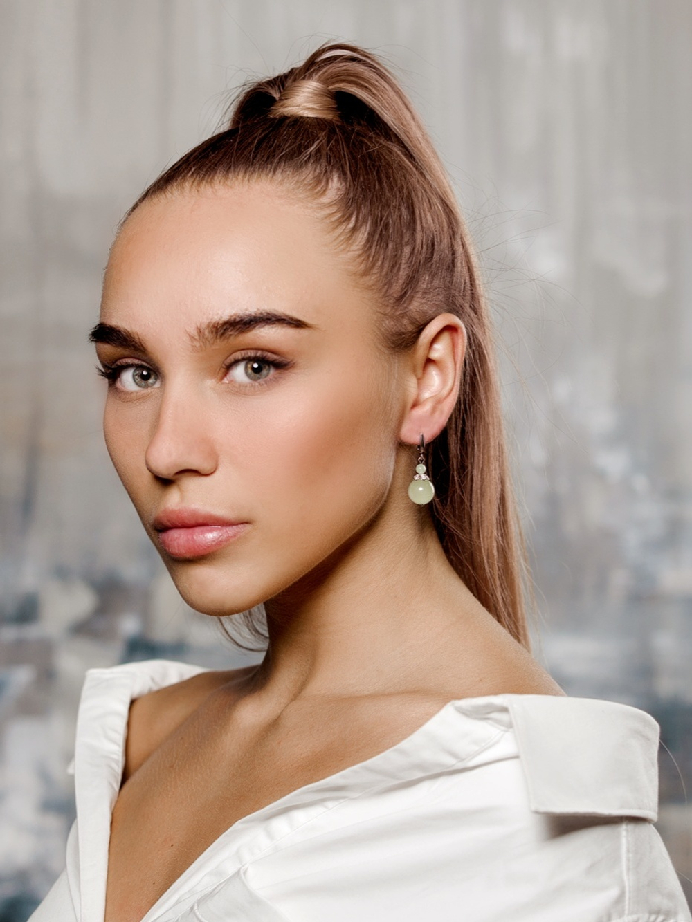 Серьги с ониксом "Цветение яблони"