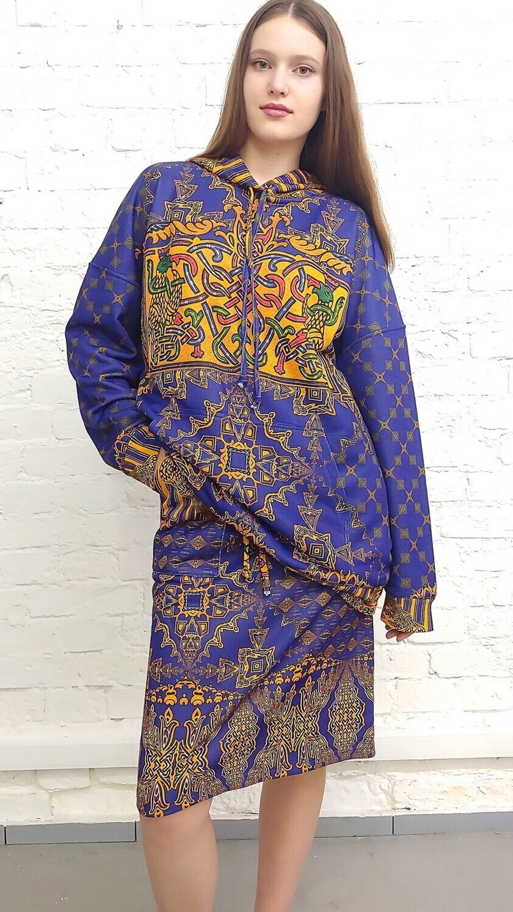 Худи "Золото на синем", по мотивам старинного русского орнамента