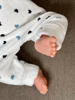 Кукла Llorens виниловая 44см Tino (84439)