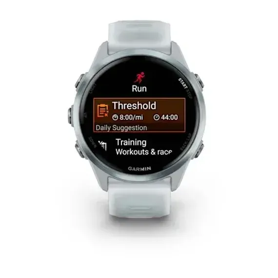 Умные часы Garmin Forerunner 570 - 42 мм Алюминий облачно-голубой с полупрозрачным ремешком белого/облачно голубого цвета