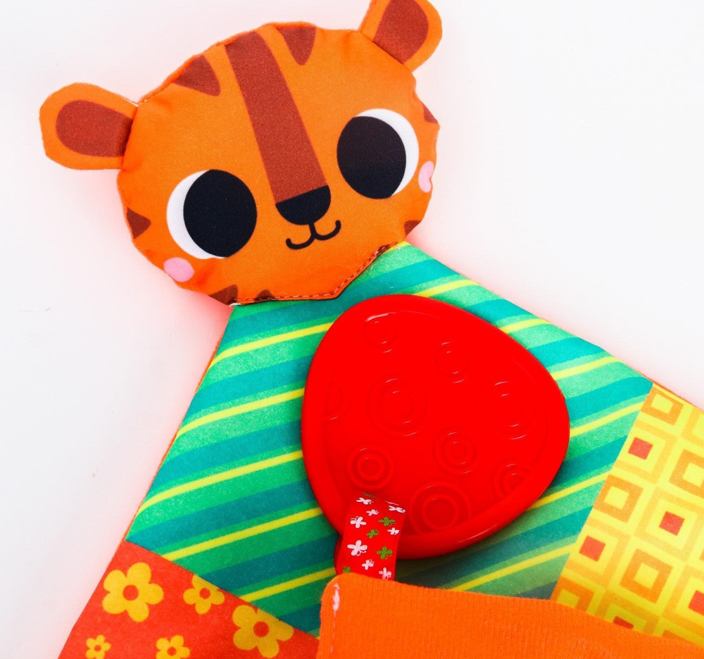 5358989 Погремушка - прорезыватель «Тигра» платочек - шуршалка с прорезывателем