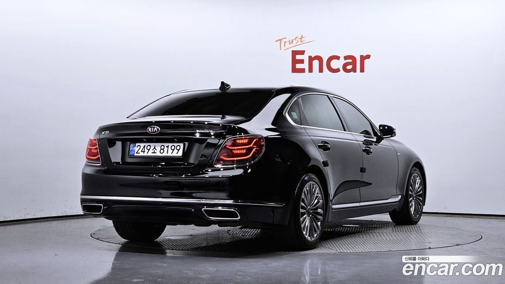 Kia The K9 (Quoris/K900) 3.8 GDI AWD (10.2020)