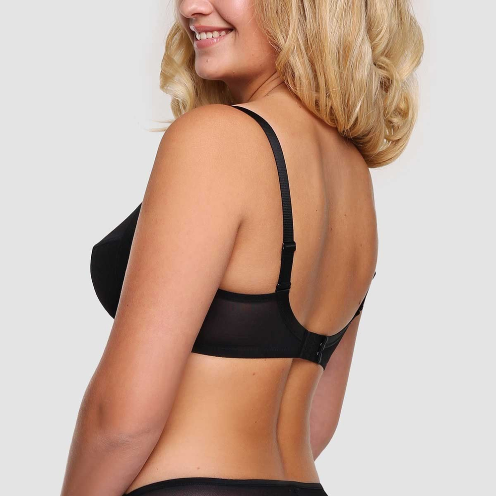 Бюстгальтер с мягкими чашками с боковым подкроем (Размер: 75F) (Цвет: черный)