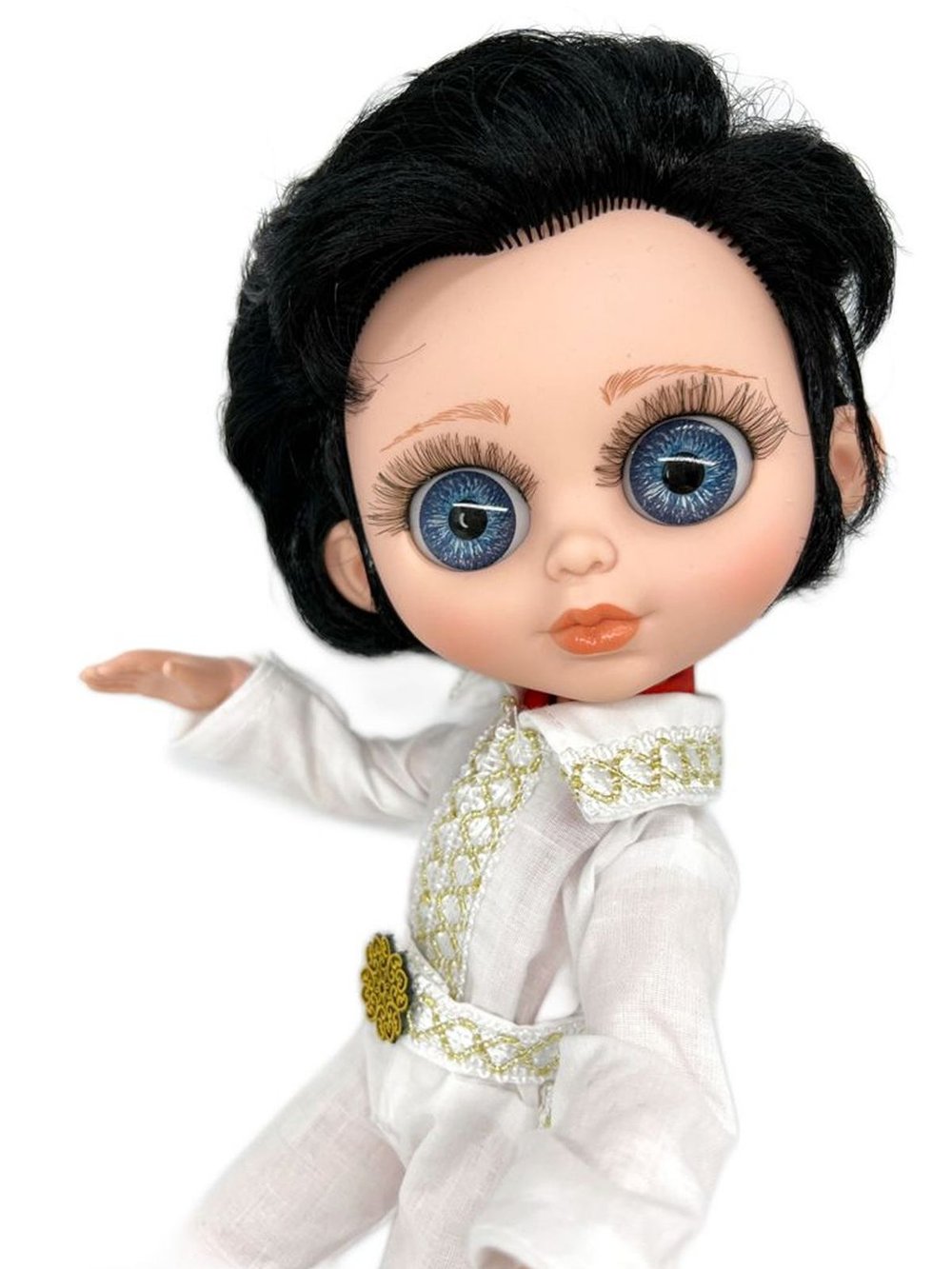 Кукла BERJUAN виниловая 35см Biggers De Lux Elvis (25004)