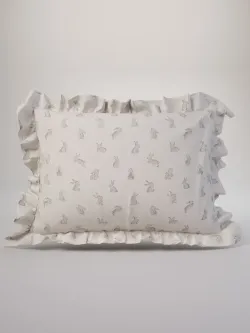 Декоративная наволочка с рюшами, оборками "Фландр" 40х60 см, 1 шт, без молнии