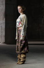 Internet Celebrity L. // Black-Red Print