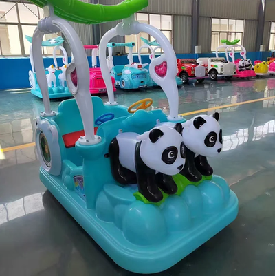 Прокатный аттракцион «Семья Панд» Электромобиль