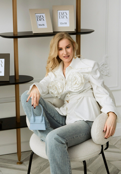 Скульптура фарфоровая Сумочка