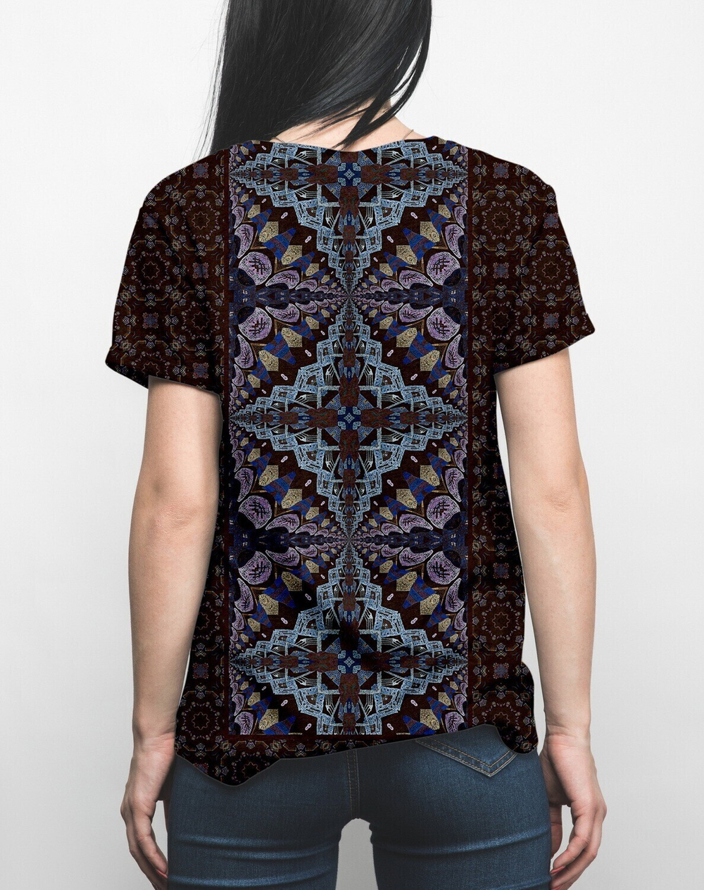 Футболка "Вокруг линии", по мотивам картины Кандинского "Вокруг линии"