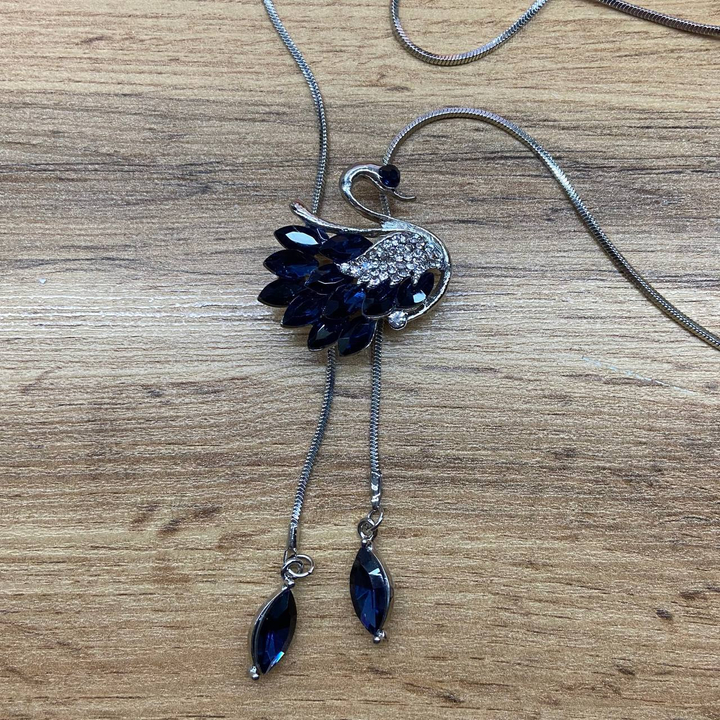 Кулон Лебедь кристалл цвет синий крыло стразы на цепочке с двумя концами металл серебристый