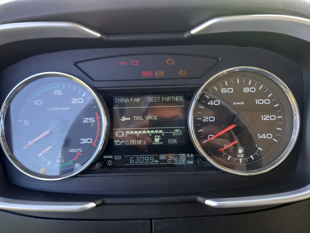 FAW J6 8x4 Самосвал CA3310P66K24T4E5 (Дизельный, 11,1 л, 420 л.с., МТ)