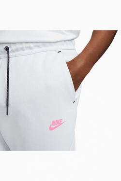 Штаны Nike Sportswear Tech Fleece