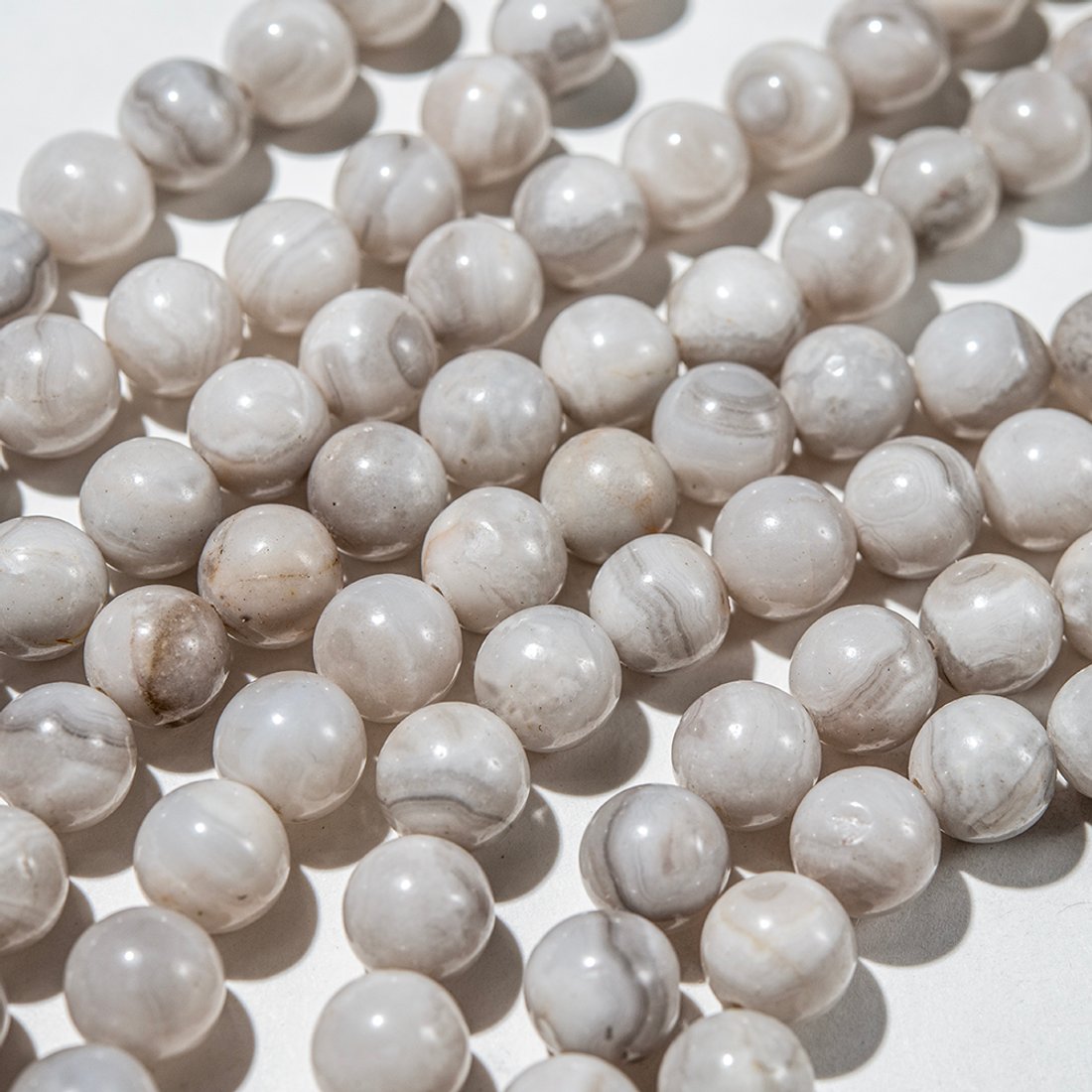 Агат белый натуральный, 10,5мм, шар