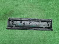 Накладка двери задняя правая Hongqi HS5 (19-нв)
