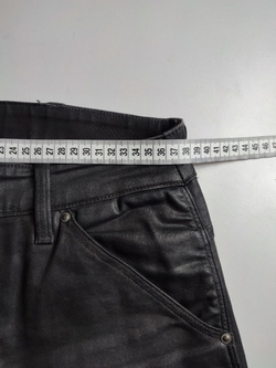 Джинсы с имитацией кожи 48-50 размер