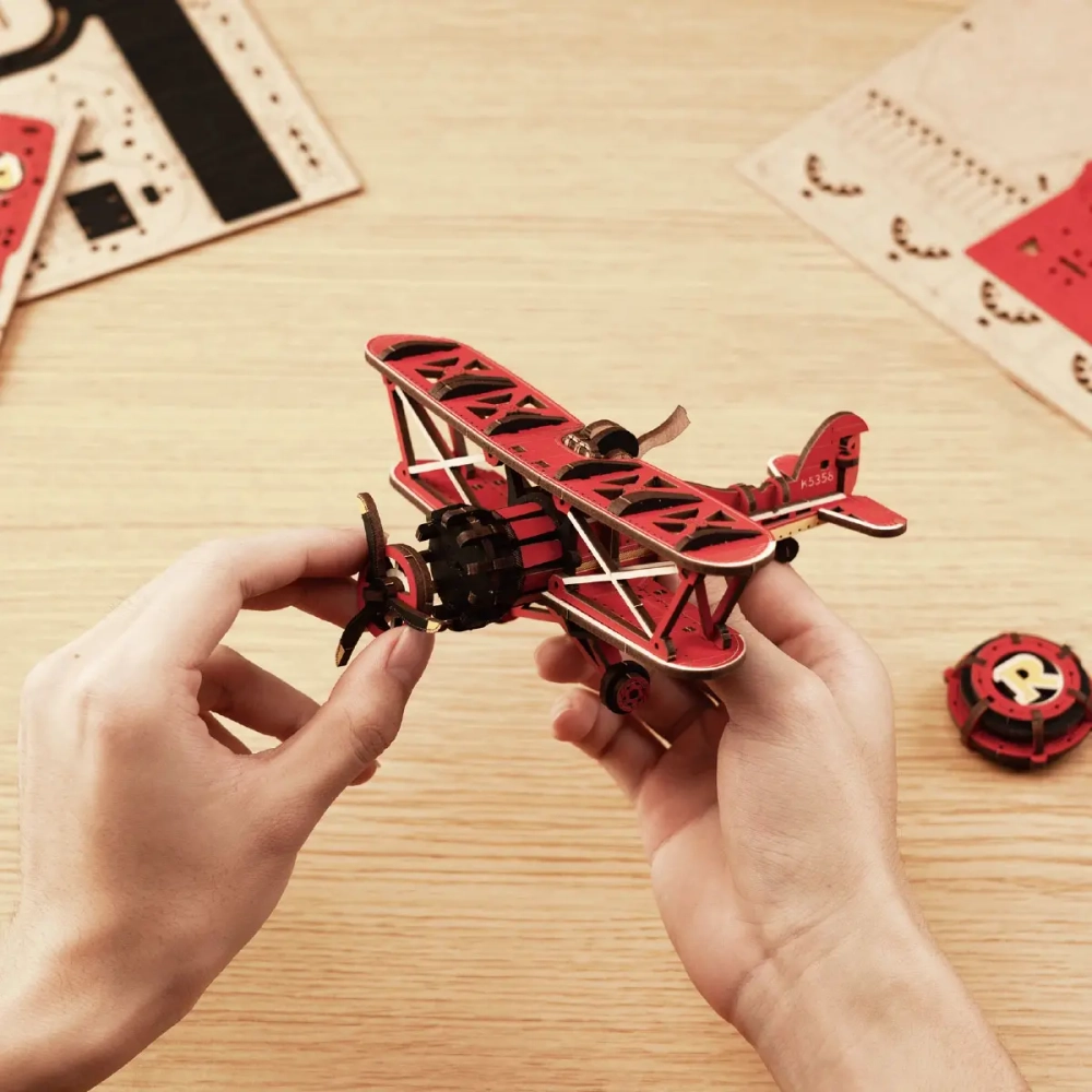 Деревянный конструктор Небесный капитан MCD01 (ROKR)