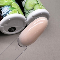 База Bloom Strong жесткая оттенок 10 РАФАЭЛЛО 15 мл