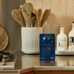 Tivoli PAL BT Синий [Blue] — портативный радиоприемник с Bluetooth