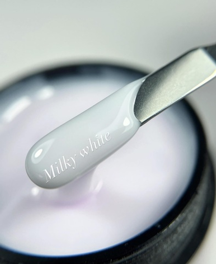 Камуфлирующий smart gel MILKY WHITE NAVI Professional 15мл.