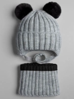 Шапка детская зимняя с помпонами и снуд