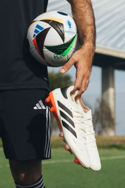 Бутсы adidas Copa Pure II Elite KT FG