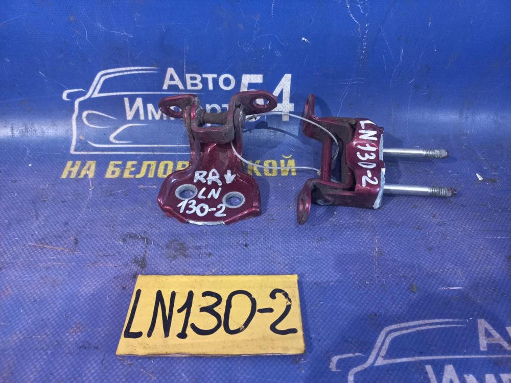 Петля двери задней правой TOYOTA HILUX SURF 1993