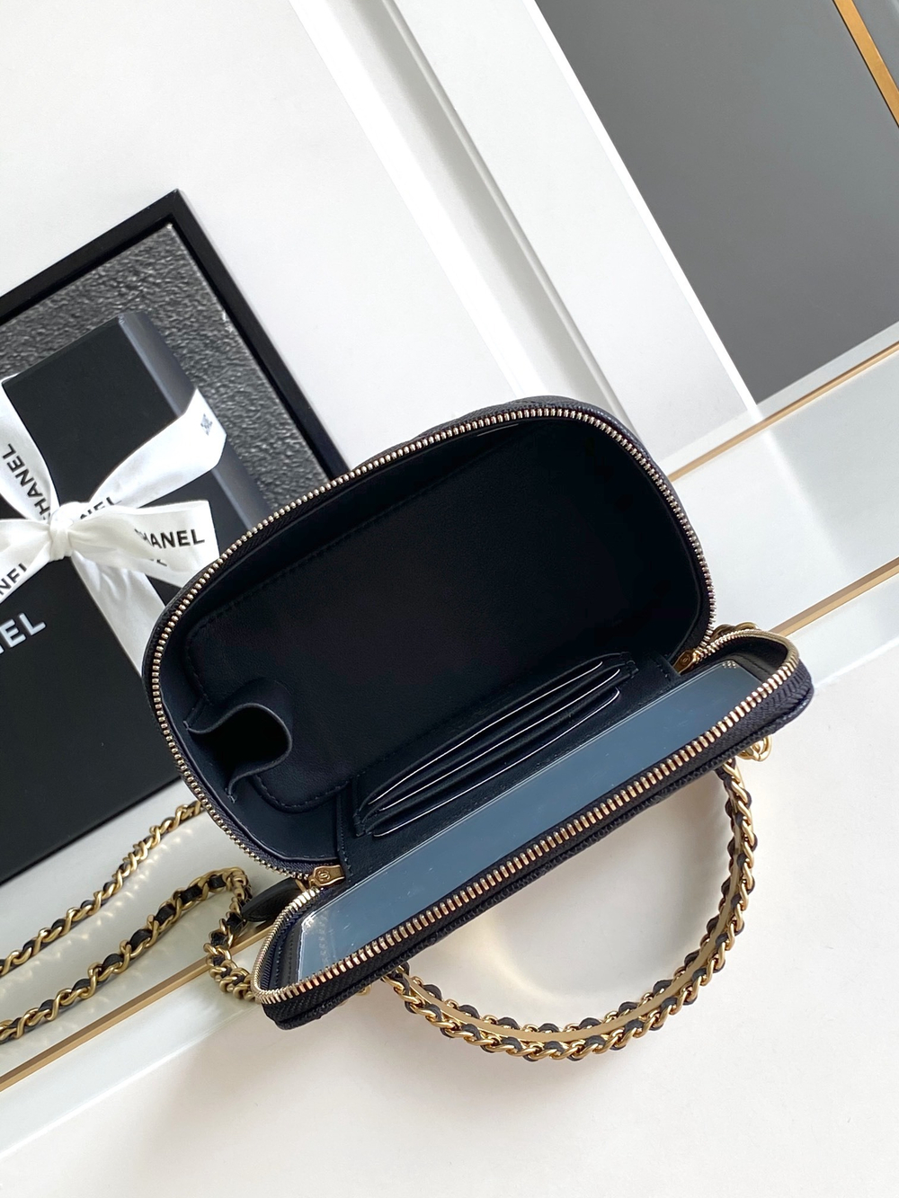 Chanel Vanity Bag 17 cm