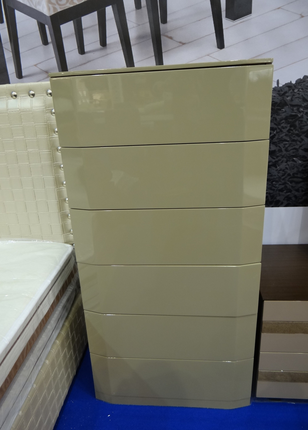 Комод вертикальный DUPEN S-102 мока