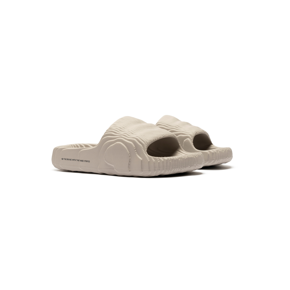 Adidas 22 slides. Adidas 22 slides