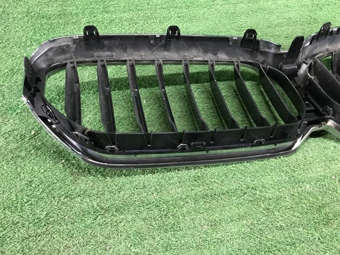 Решетка радиатора BMW 5er G30 (2020-2023)
