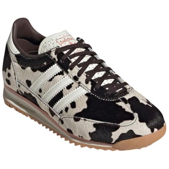 Кроссовки adidas originals SL 72 - это универсальный топ черного/Белого цвета.