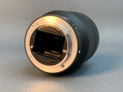 Sony FE 28-70mm 3.5-5.6 OSS