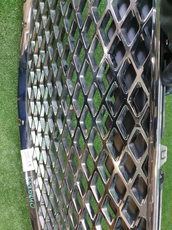 Решетка радиатора Genesis GV70 (2020-н.в.)