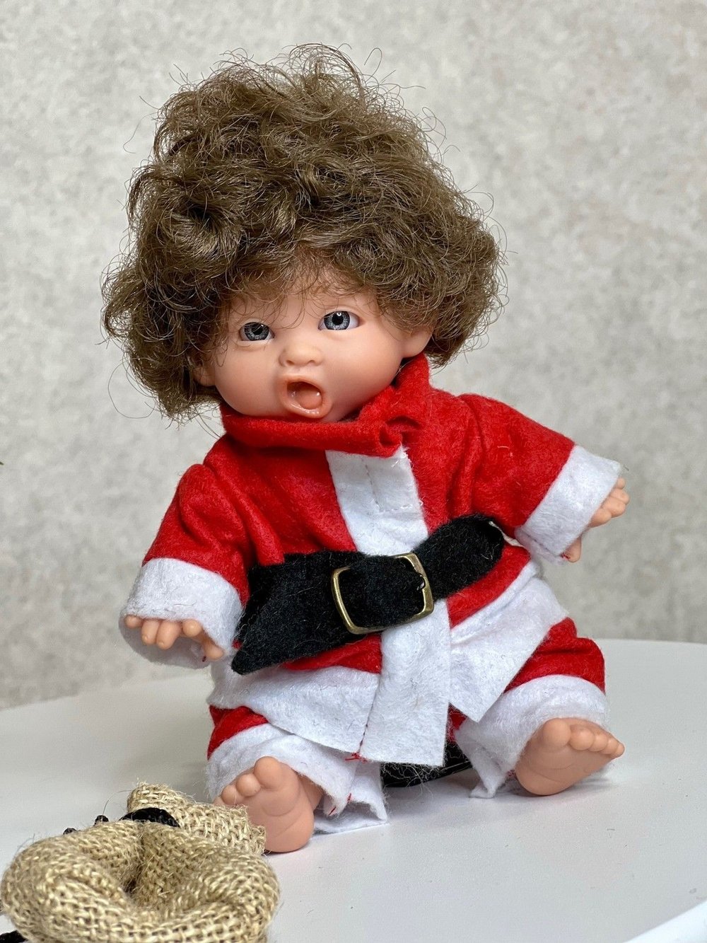 Кукла LAMAGIK виниловая 18см Gestitos (132U10)