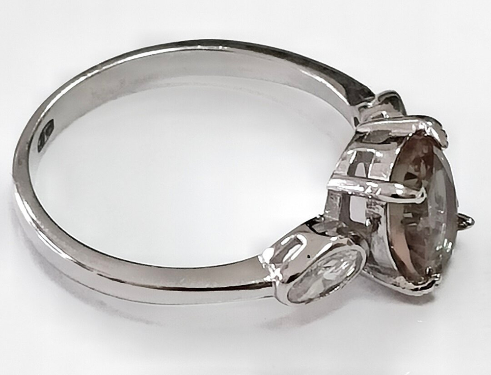 Кольцо из серебра 925 пробы