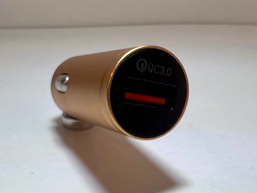 Автомобильное зарядное устройство QC3.0 (желтый) (1 шт.)