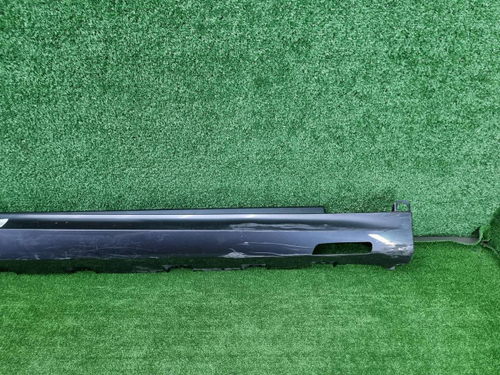 Накладка порога правая BMW X7 G07 (19-нв) M-paket