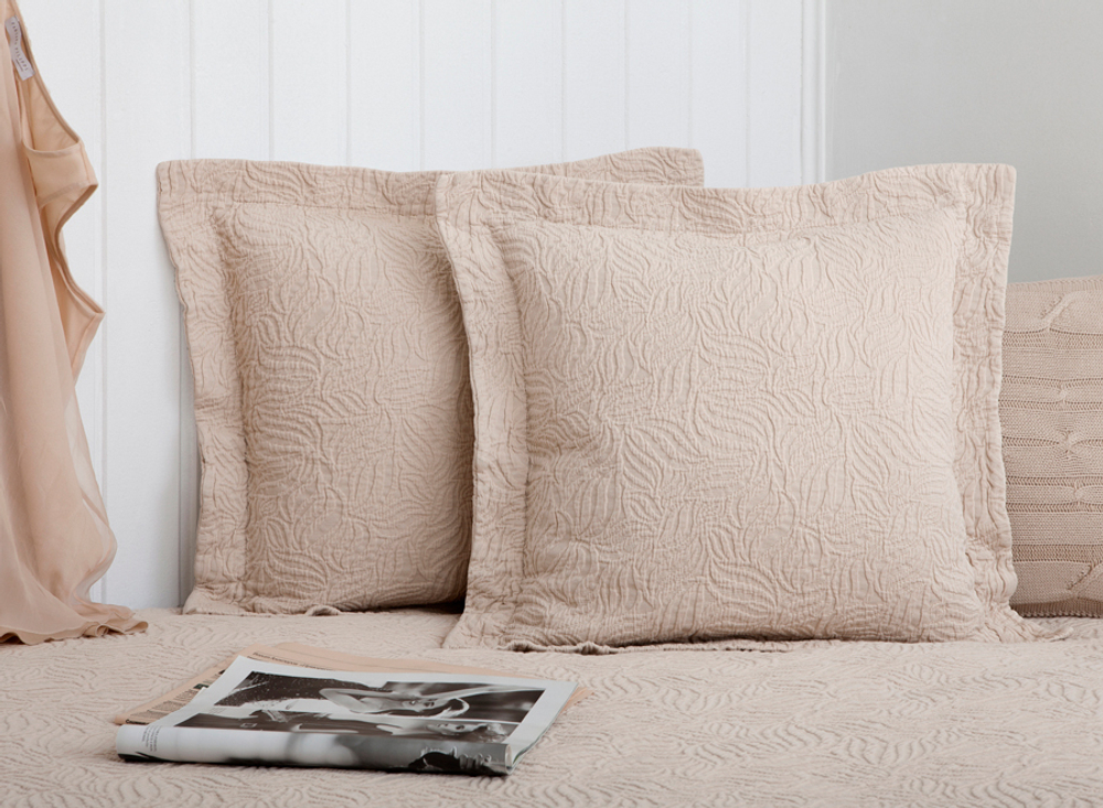 Наволочка декоративная 47х47 Luxberry Каменный цветок пудра Португалия