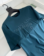 Футболка Prada