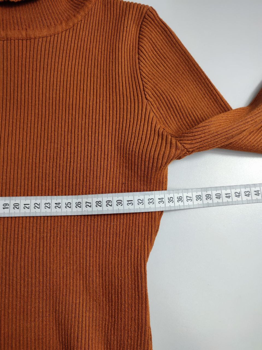 Свитер Guts&Gusto теплый 44/46 размер