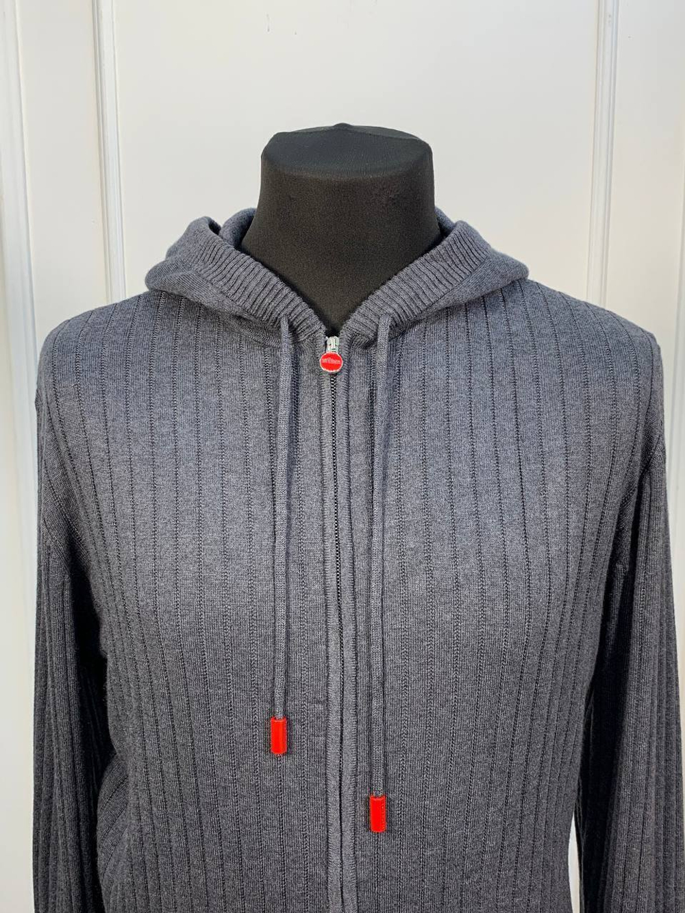 Кардиган Kiton