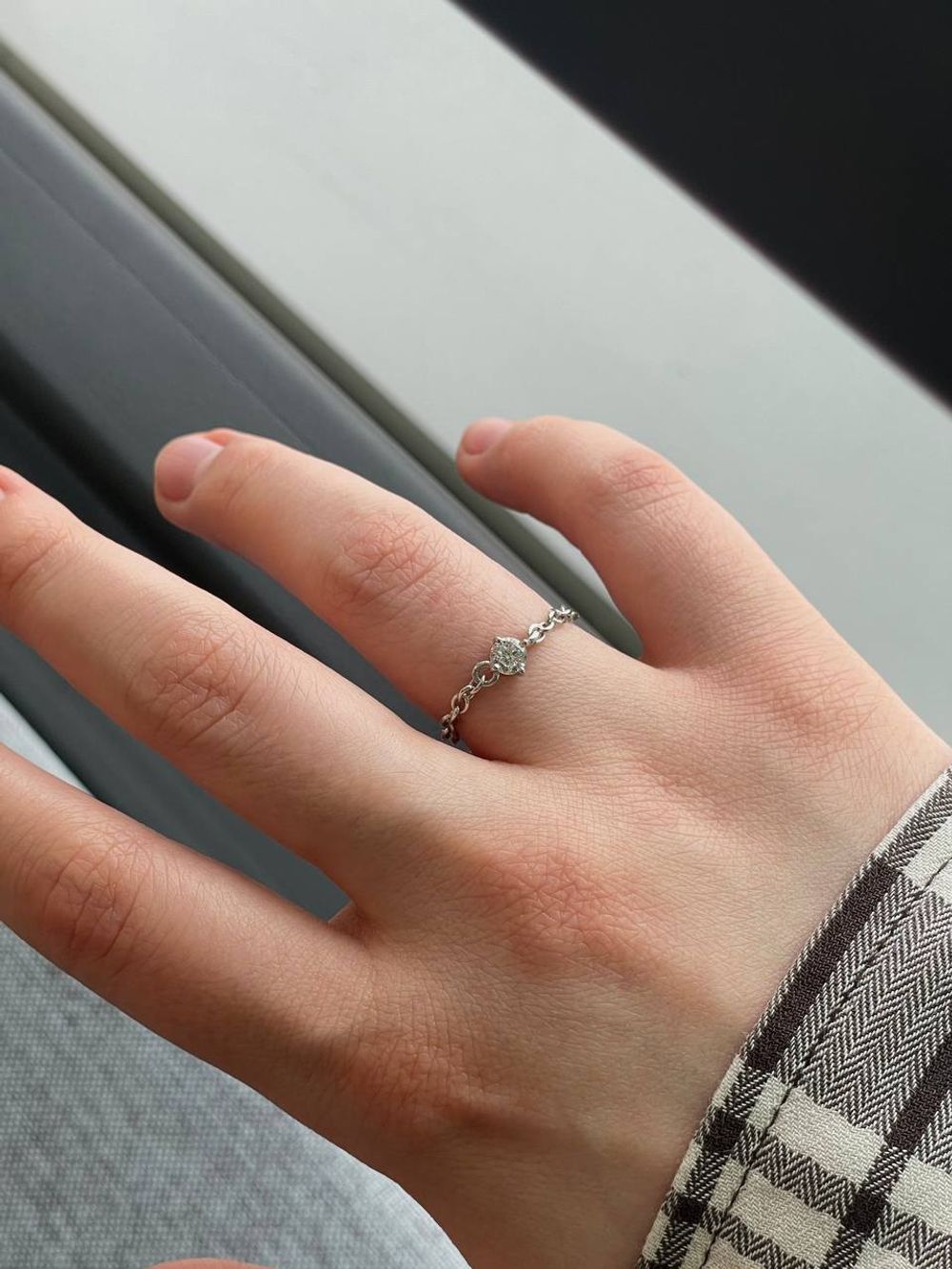 Кольцо-цепочка Round