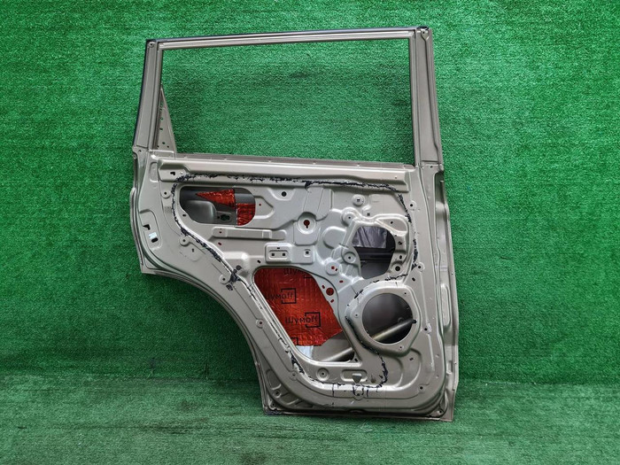 Дверь задняя левая Geely Atlas 1 (2016-2022)