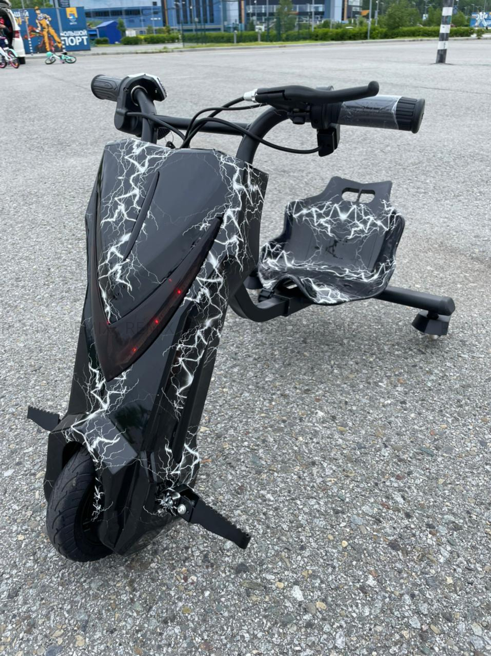 Электроскутер Drift Bot 12v 120w 2 скорости (10km/h, 6-8km, Drift bike, trike)
