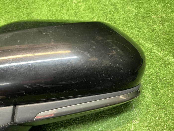 Зеркало левое Toyota Camry xv70 (17-24) 8 конт