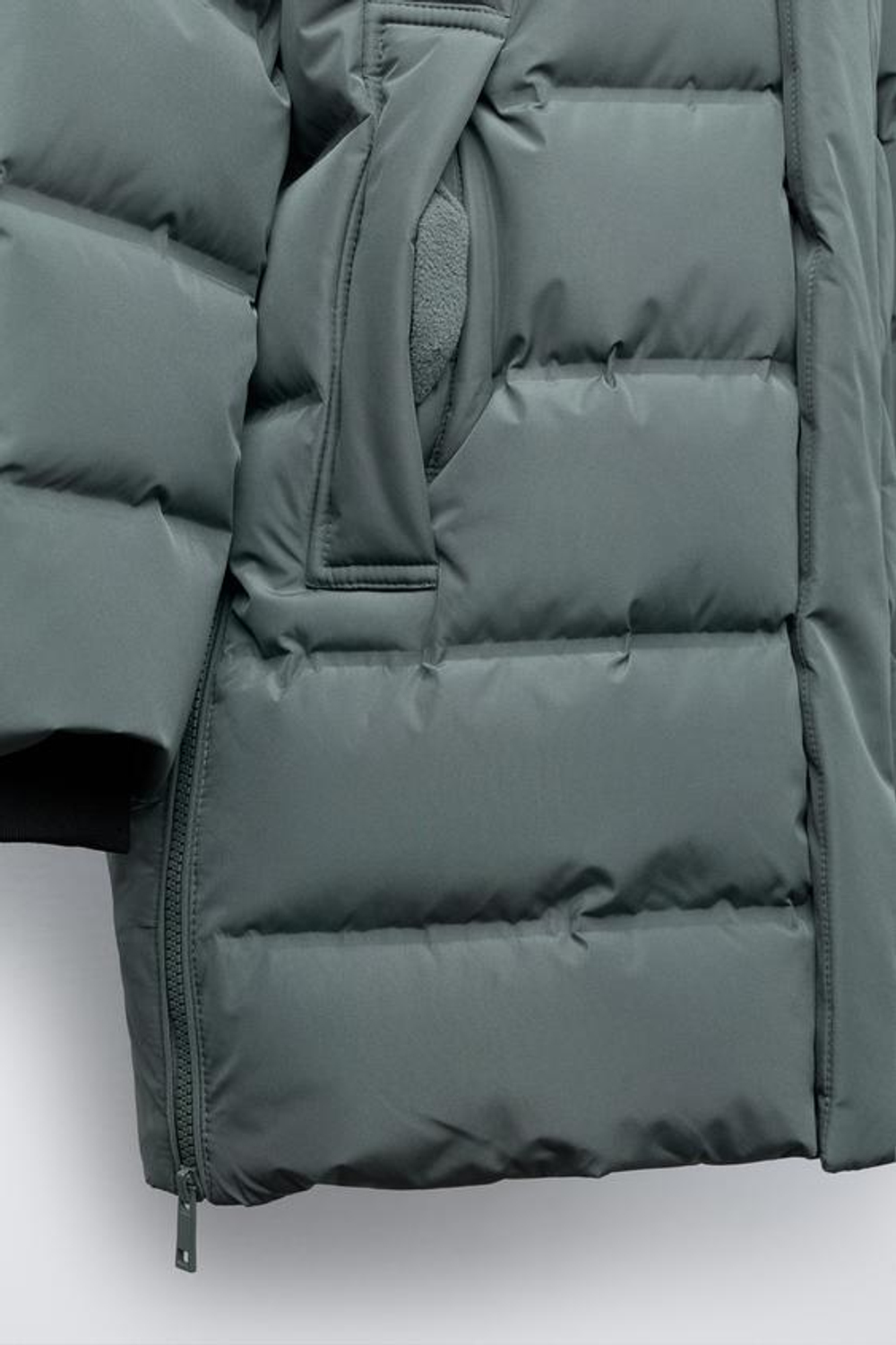 ZARA УДЛИНЕННЫЙ ПУХОВИК WATER REPELLENT С ПЕРОМ И ПУХОМ, СТАЛЬНОЙ СИНИЙ