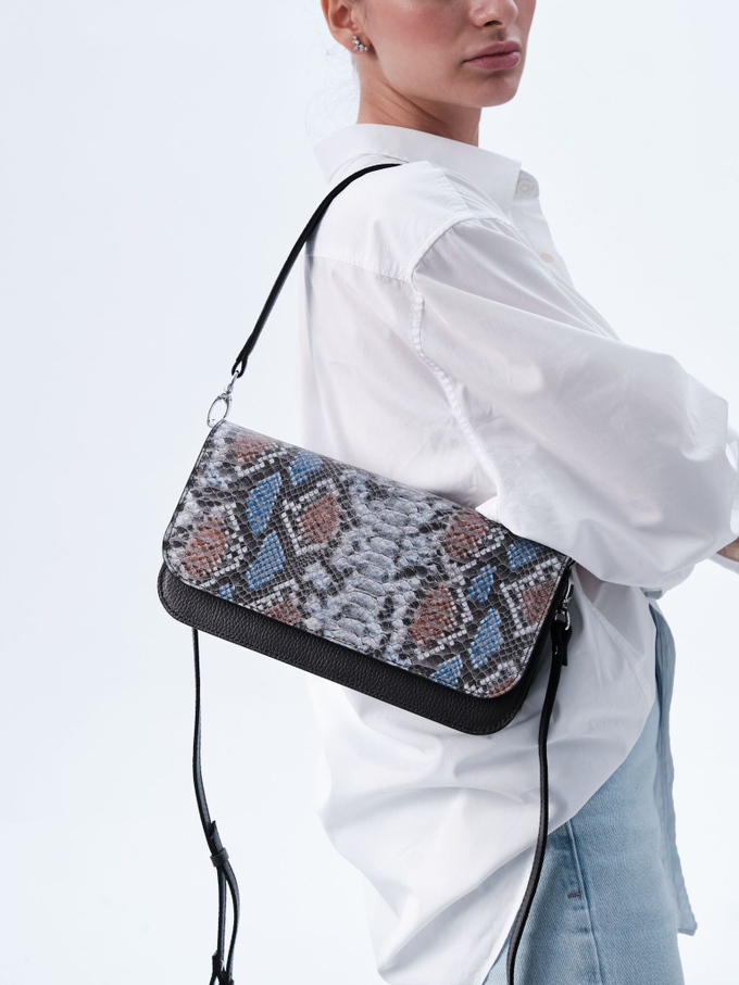 Сумка кожаная багет темно-коричневая