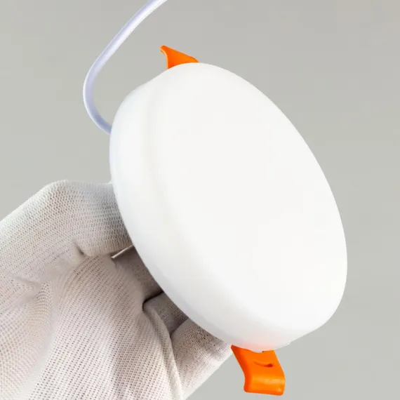 CLD5315W Вега Св-к Встр. 15W*3000K