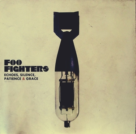 FOO FIGHTERS – ECHOES, SILENCE, PATIENCE & GRACE